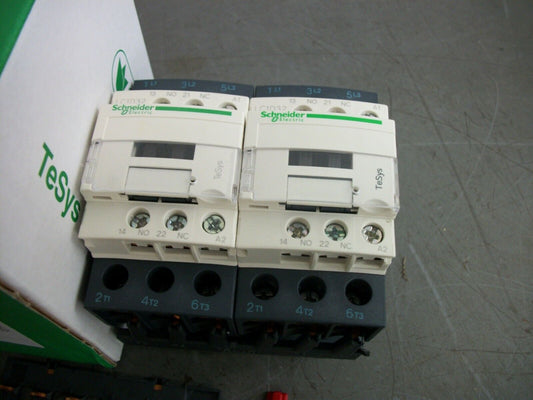 TELEMECANIQUE REV CONTACTOR LC2D32G7 25HP 3PH 600V 120V - TELEMECANIQUE REV