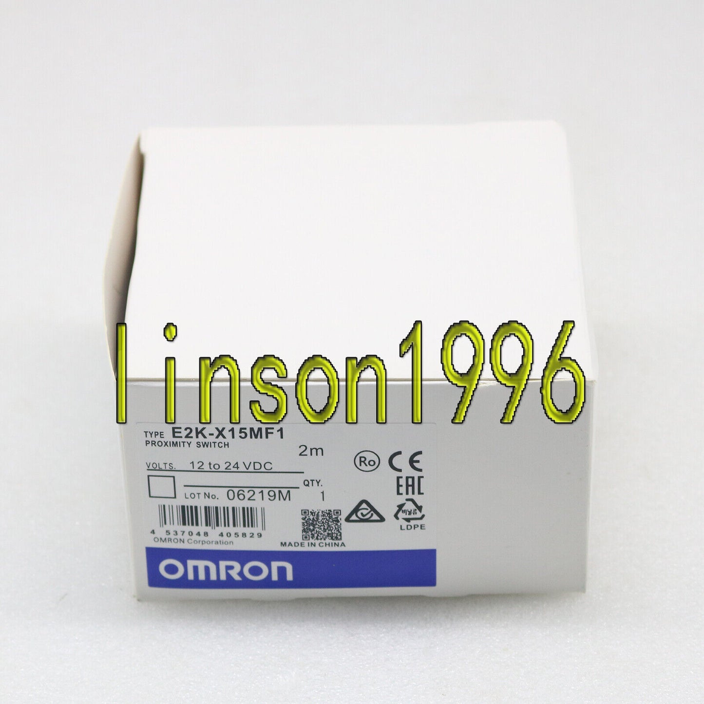 Omron E2K-X15MF1 Capacitive Proximity Switch - OMRON