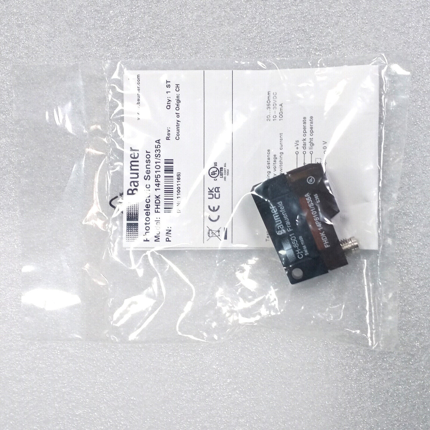 BAUMER FHDK 14P5101/S35A PHOTOELECTRIC SENSOR ( IN PACKAGE)
