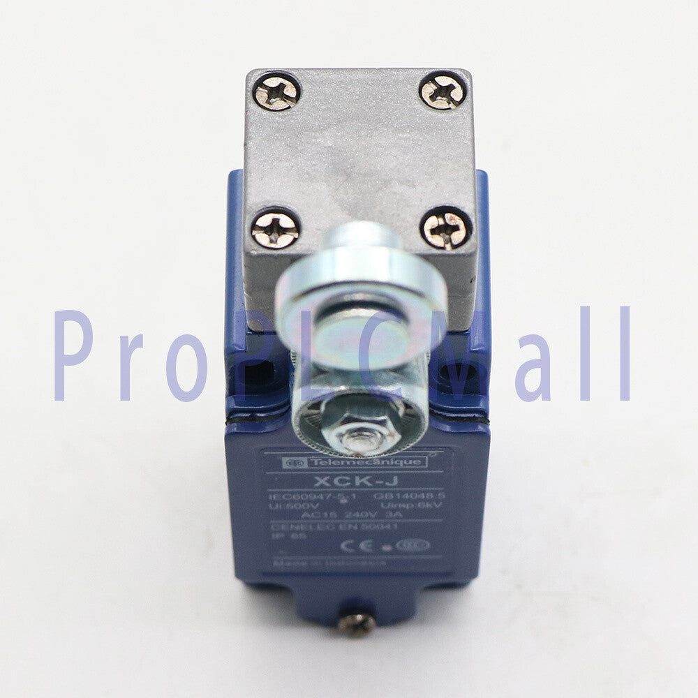 new 1PCS Schneider XCK-J10511 XCKJ10511 Limit Switch
