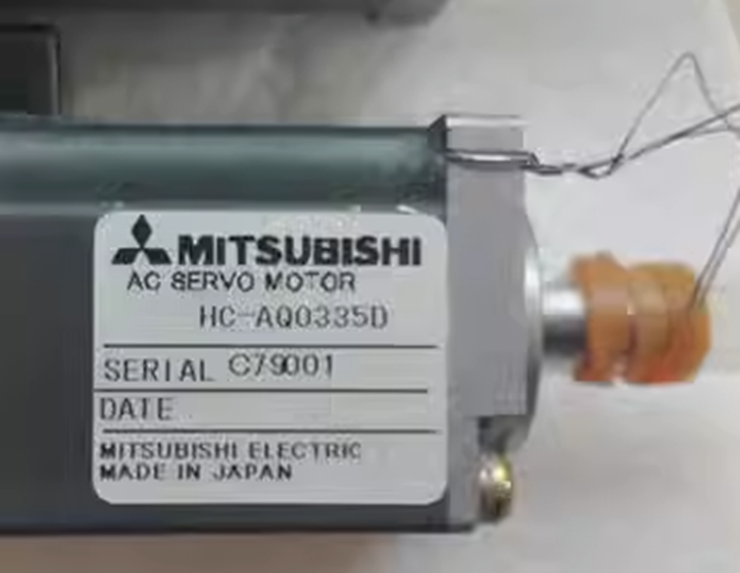 new MITSUBISHI HC-AQ0335D AC Servo Motor - MITSUBISHI