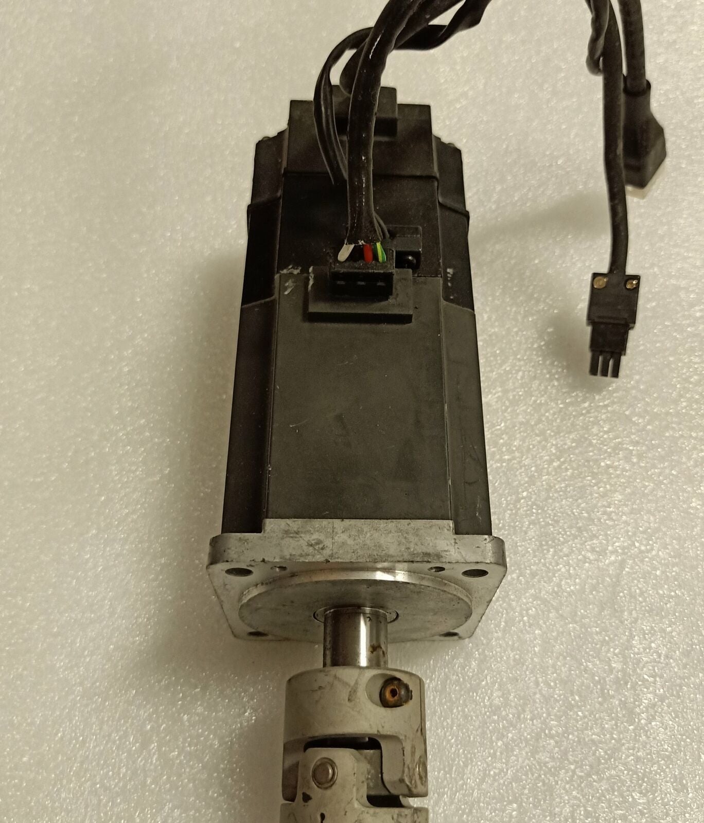 Mitsubishi AC servo motor HC-MF73B tested in good condition - MITSUBISHI