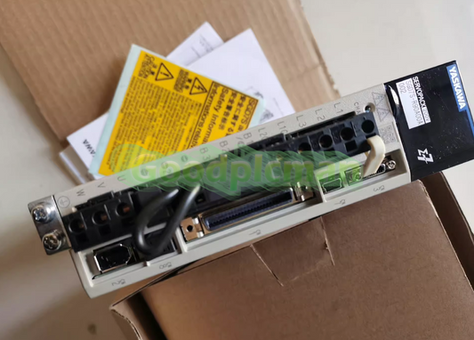 Yaskawa SGD7S-R90A00A002 AC Servo Drive 1Pcs/