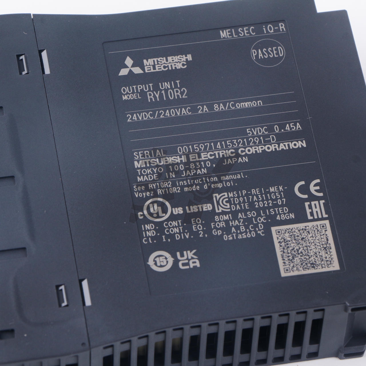 new 1PC Mitsubishi PLC programmable controller RY10R2 Module - MITSUBISHI