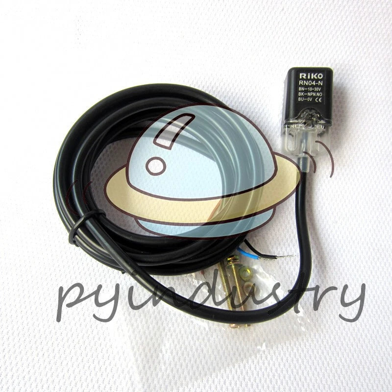 1pc RIKO RN04-N Proximity sensor Fast delivery