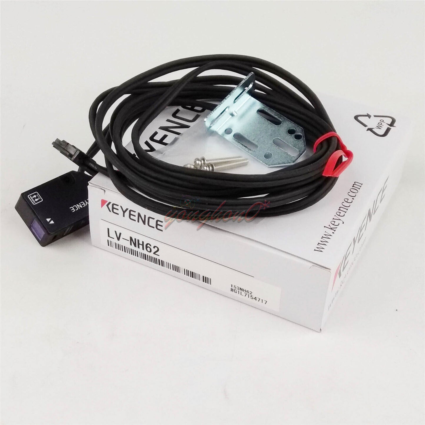 new ONE Keyence LV-NH62 Laser Sensor - KEYENCE