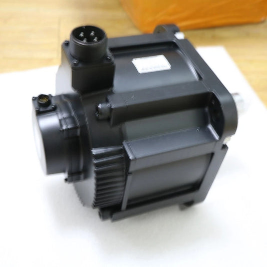 YASKAWA SGMGV-44ADC61 AC SERVO MOTOR SGMGV44ADC61 ping~