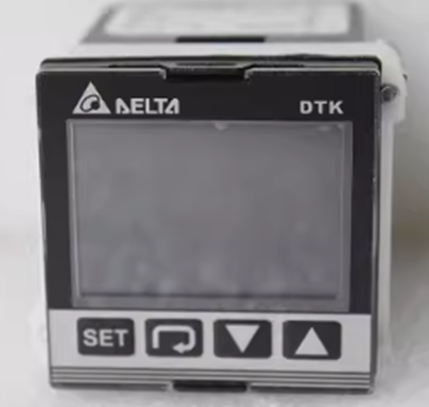 Delta DTK4848R01 Temperature Controller - DELTA