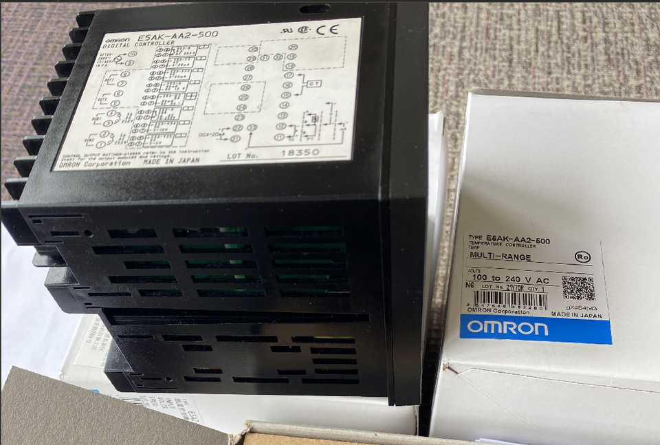 1PC Omron E5AK-AA2-500 Temperature Controller In Box ping