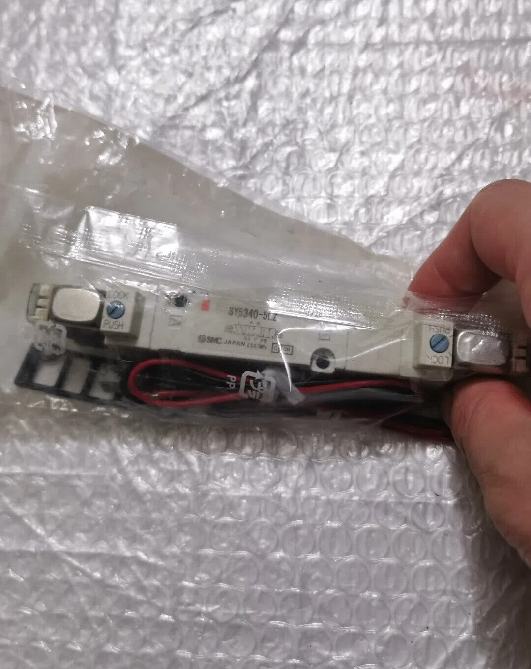 SMC SY5340-5LZ Solenoid Valve