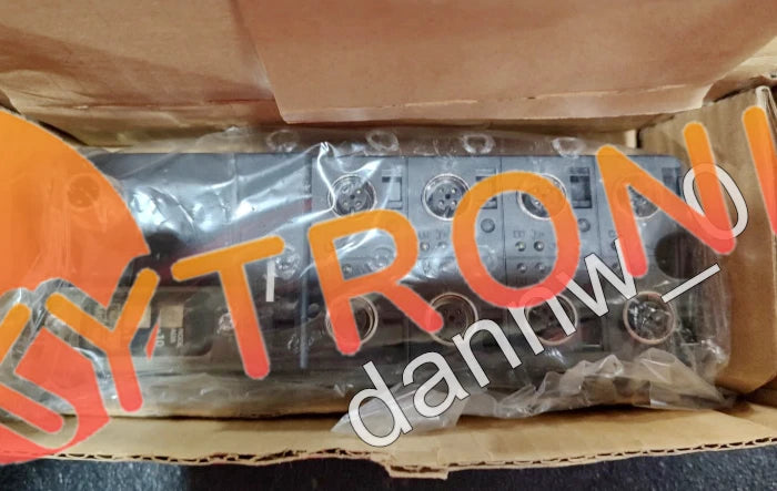 Omron DRT2-HD16C-1 PLC Module