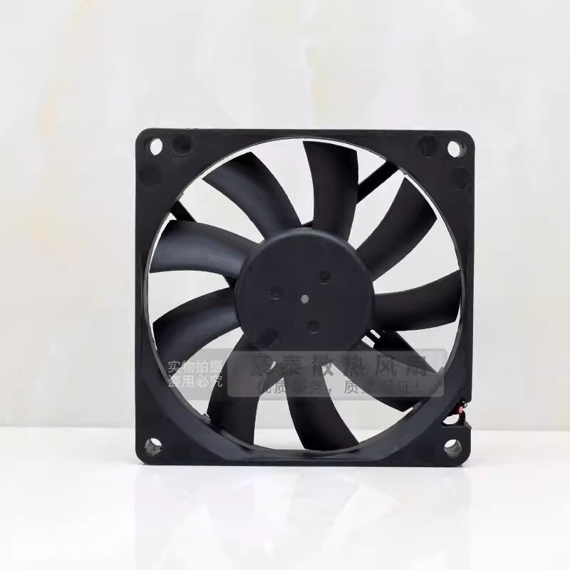 Delta EFB0812HHB 8015 DC12V 0.4A 8CM 4-Wire PWM Mute Cooling Fan