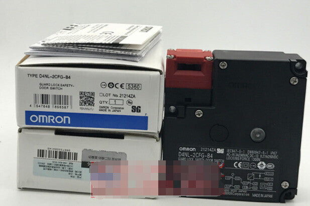 1PCS Omron D4NL-2CFG-B4 D4NL2CFGB4 Safety Door Switch In Box