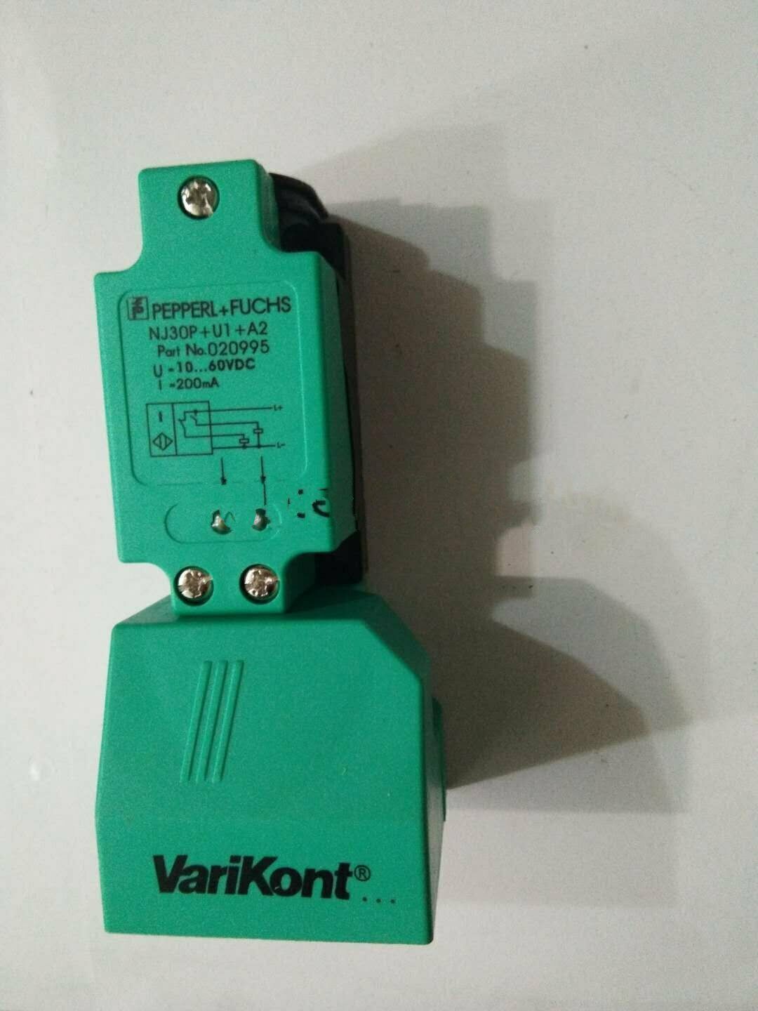 Pepperl+Fuchs NJ30P Proximity Sensor Switch - PEPPERL+FUCHS