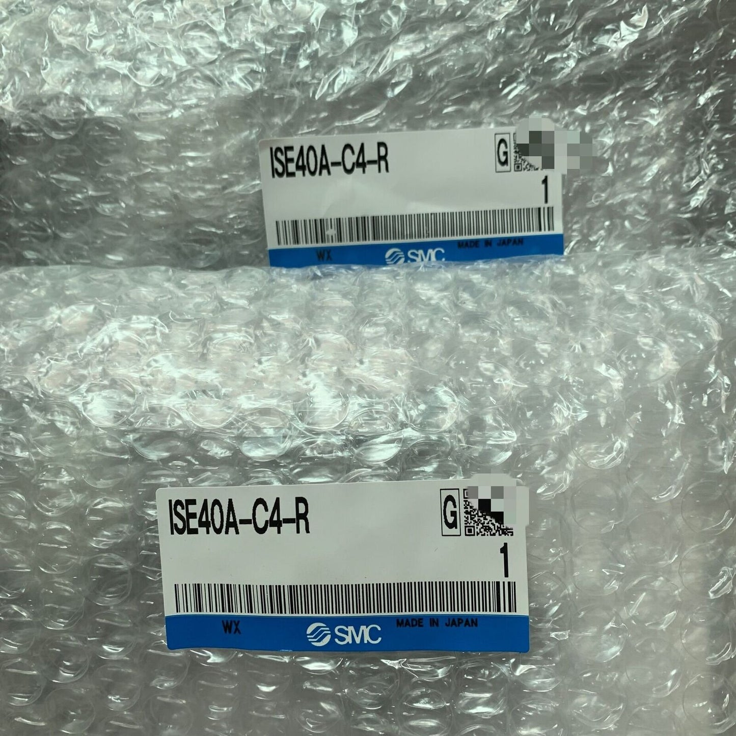 ONE SMC Digital Pressure Switch ISE40A-C4-R - SMC