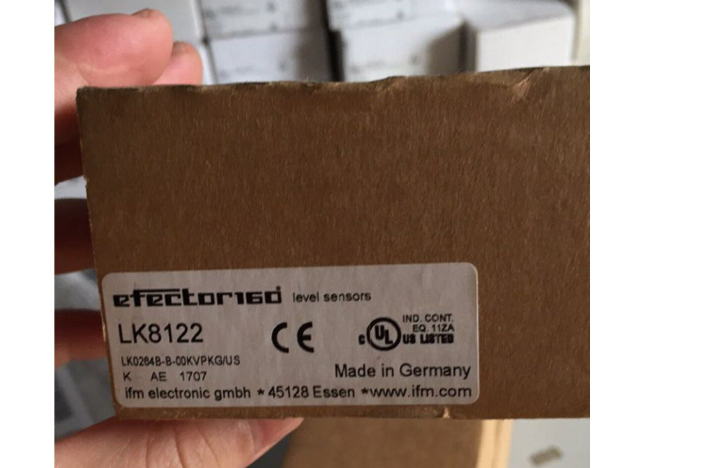 IFM LK8122 Level Sensor New In Box - IFM