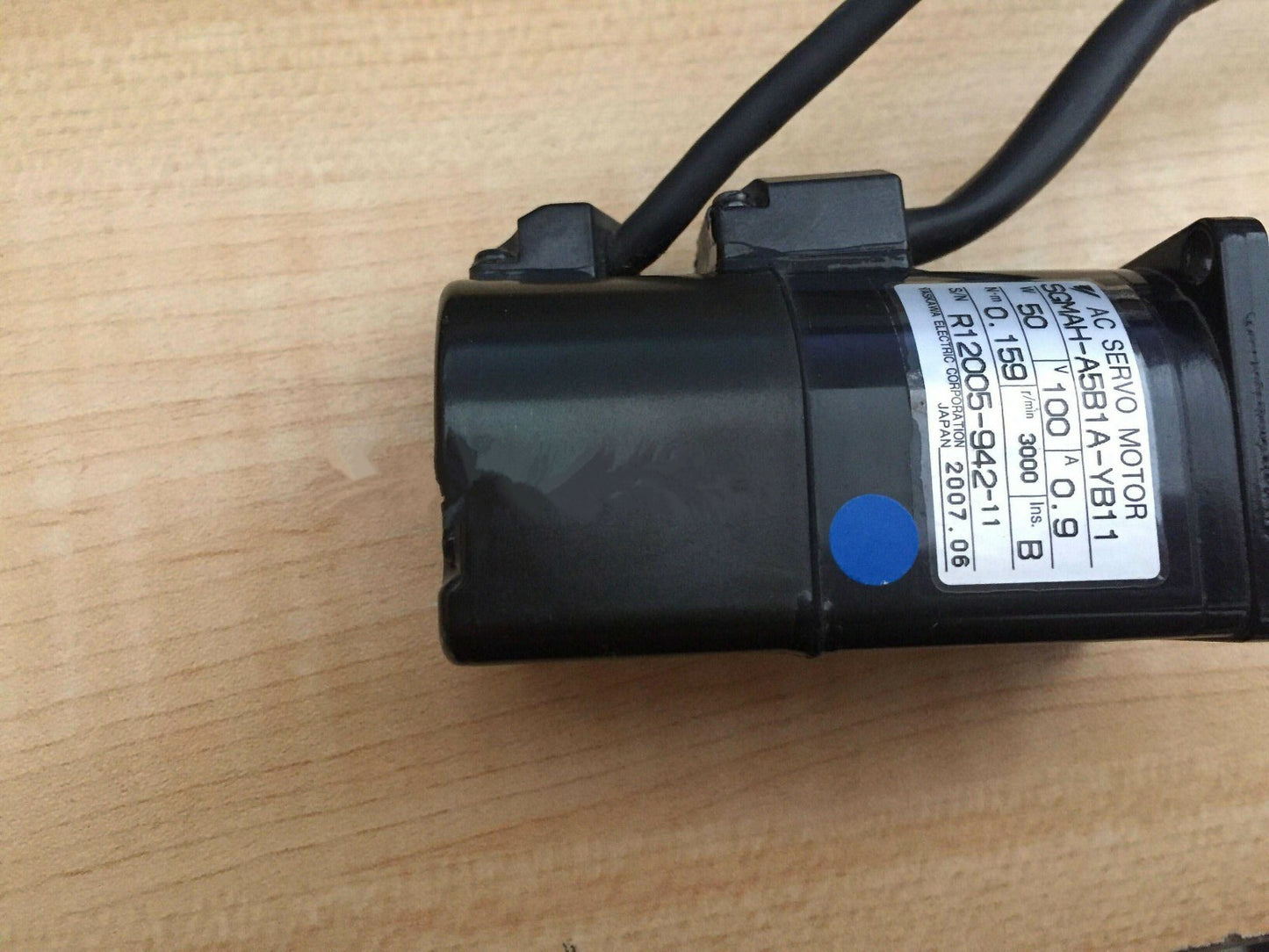 YASKAWA AC SERVO MOTOR SGMAH-A5B1A-YB11