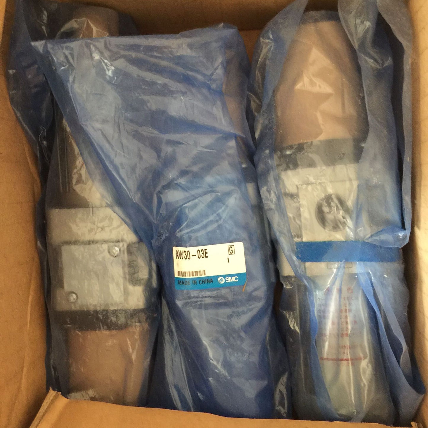 ONE SMC Pressure-Reducing Valve, Filter, AW30-03E Model - ONE SMC