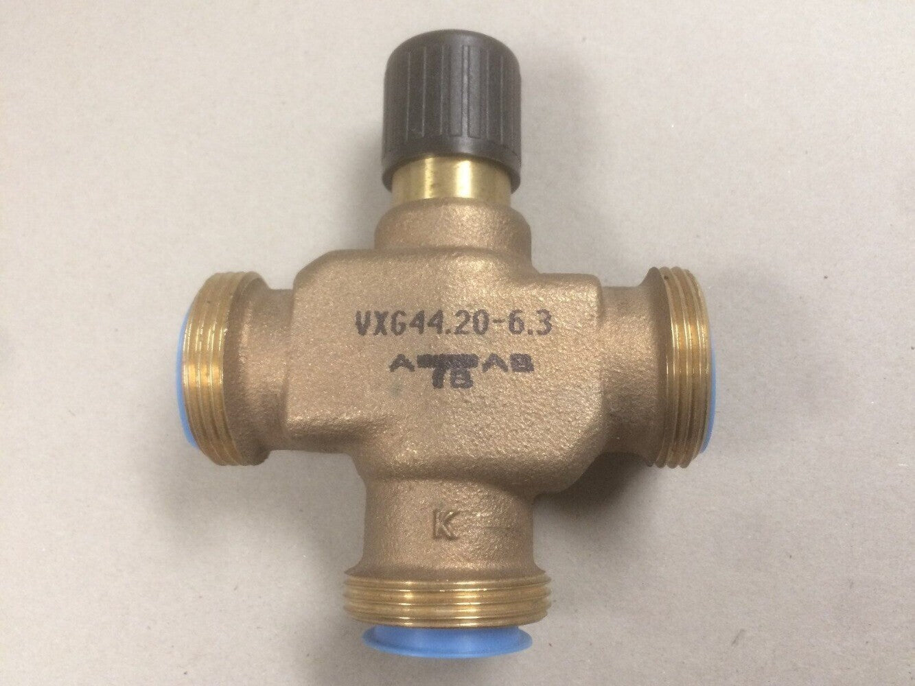 1PCS VXG44.20-6.3 3-Port Valve PN16