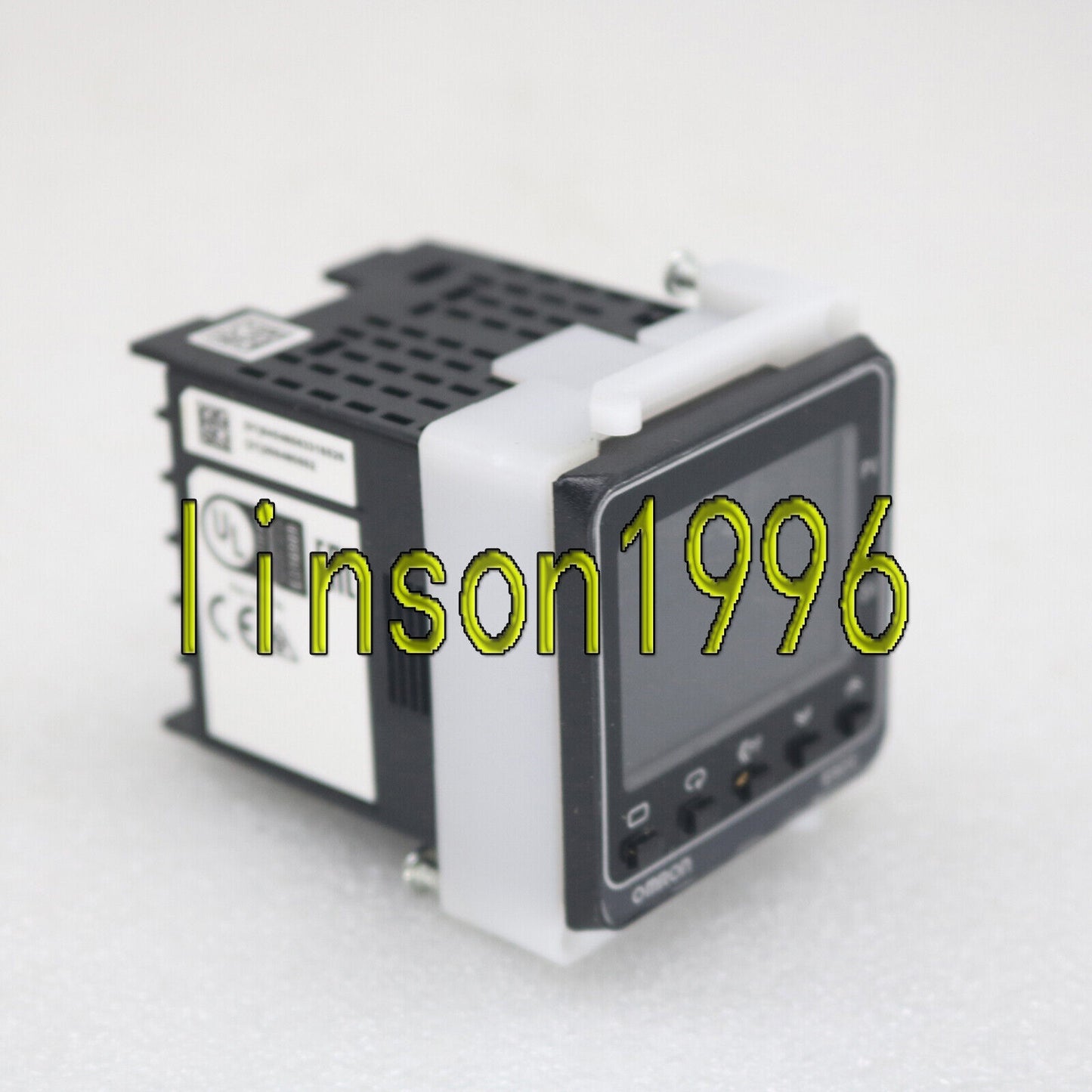ONE OMRON Temperature Controller E5CC-RX2ASM-800 100-240VAC - OMRON