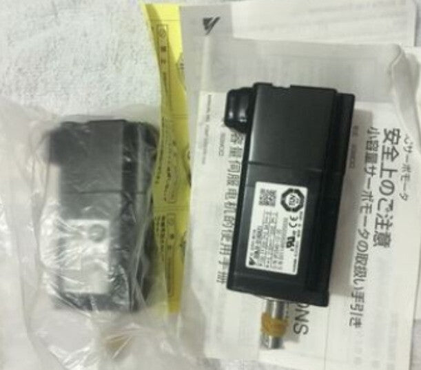 1PC YASKAWA SGMAS-01ACA61 SERVO MOTOR SGMAS01ACA61
