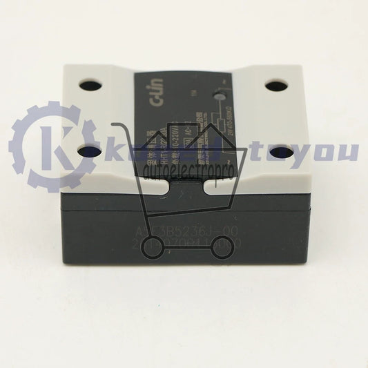 1PCS Single phase solid-state voltage regulator HHT1-R 22 80A