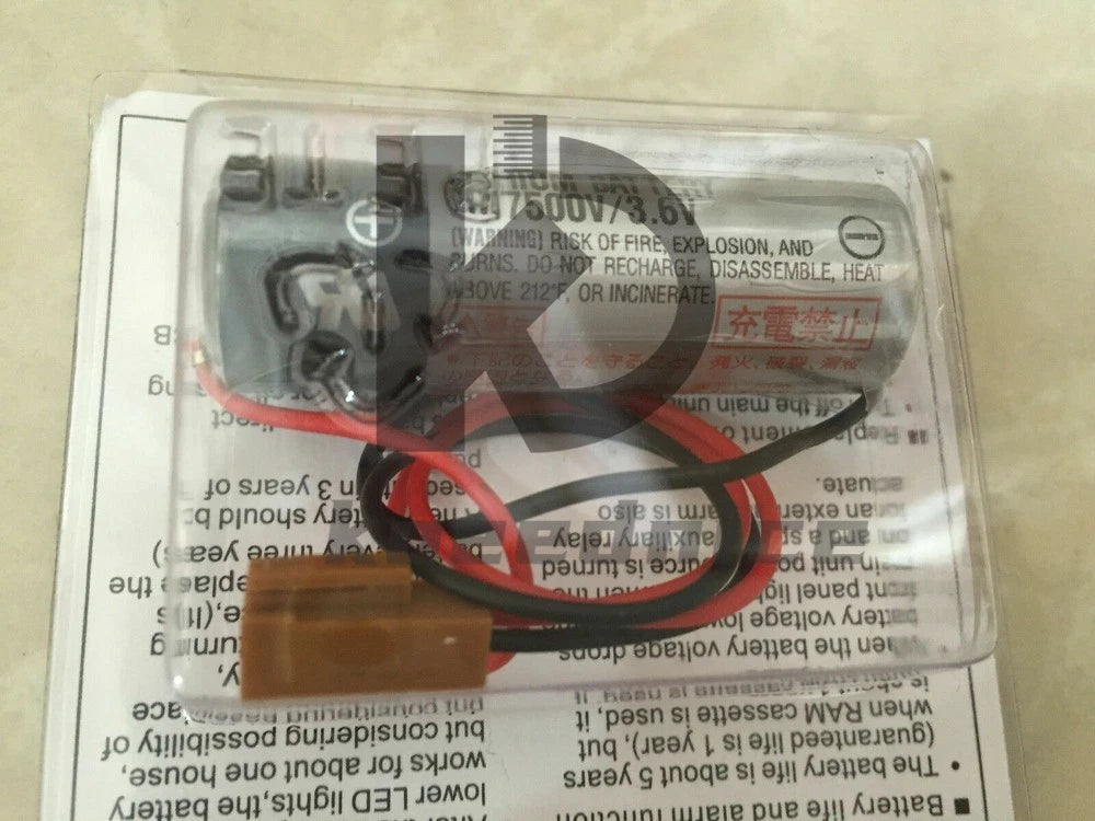 2PC ER17500V 3.6V 2700mAh PLC Battery Li-Battery with plug