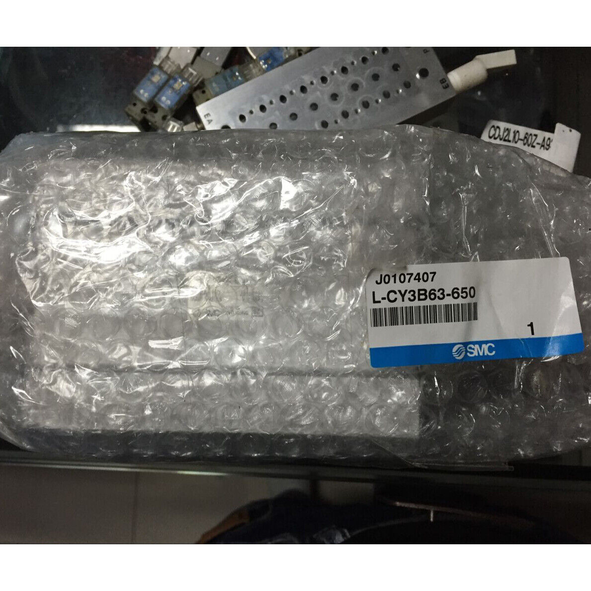 SMC Magnetically Coupled Rodless Cylinder L-CY3B63-650 - ONE SMC