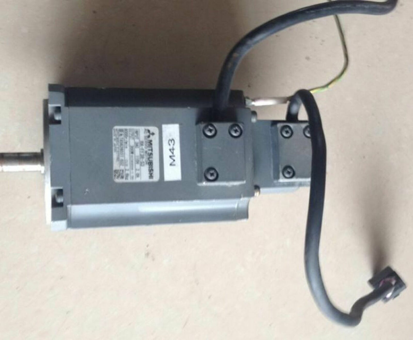 Used Mitsubachi HA-FF38-S3 Servo Motor – Tested in Good Condition - MITSUBISHI