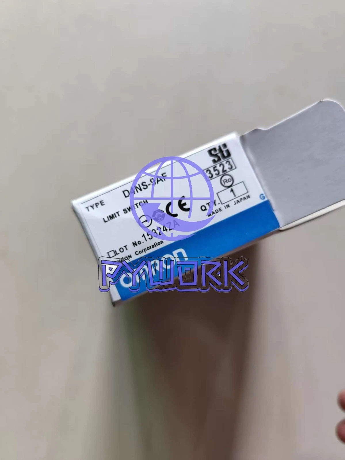 1PCS Omron D4NS-9AF door switch