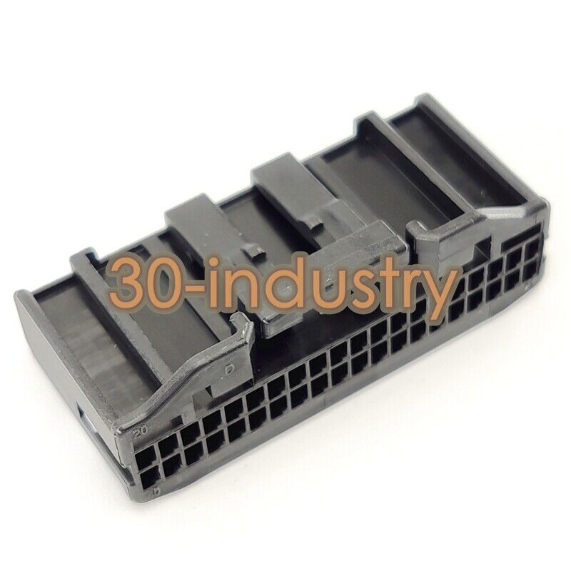 100 New 1318389-2 Connector Plug Socket Parts - OMRON CONTROLS