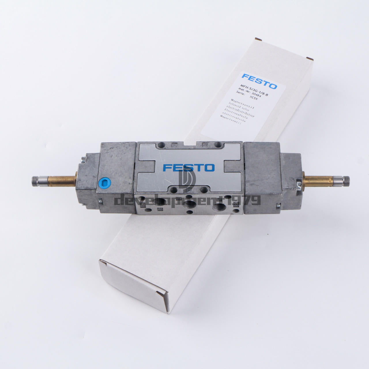 new 1PC FESTO MFH-5/3G-1/8-B 30484 Air Solenoid Valve