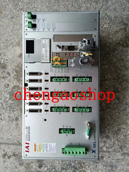 used 1PCS XSEL-P-6-200SG-200SG-200SG-100A-100A-100A-CC-E-EEE-0-3L-SP - XSEL