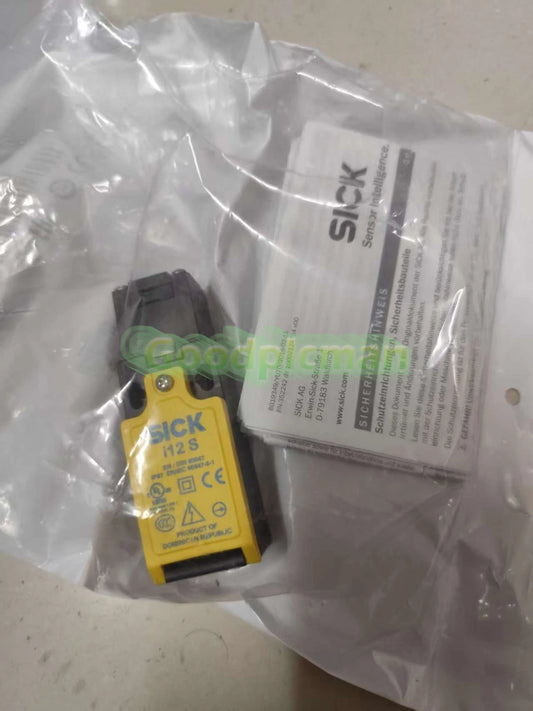 1 PCS SICK 6025059 I12-SB213 Safety switch