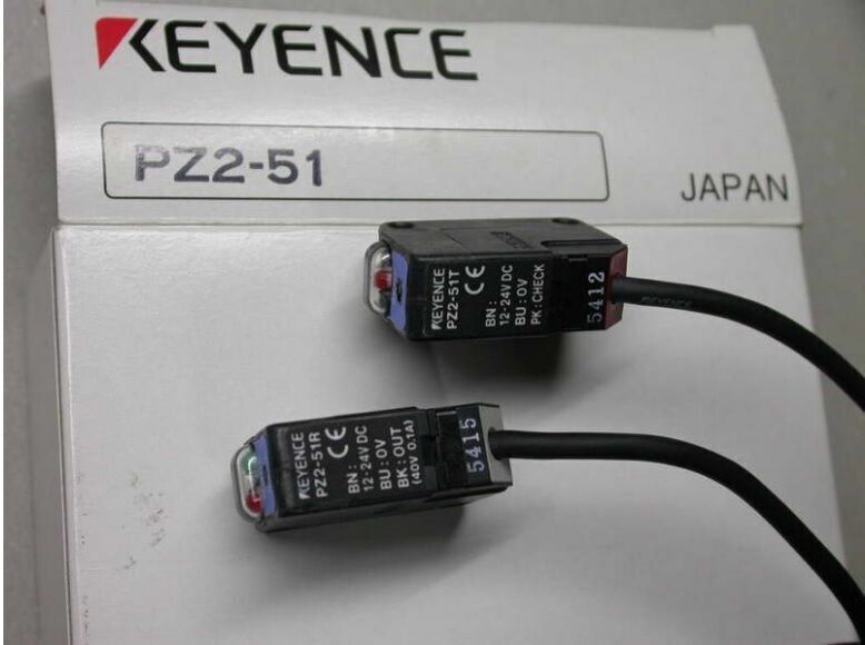 Keyence PZ2-51 PZ251 Photoelectric Sensor Free Shipping