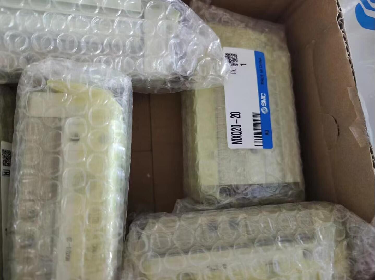 1PC SMC MXQ20-20 MXQ2020 Cylinder Free Ship