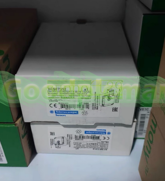 1PCS sensor XCSE7312