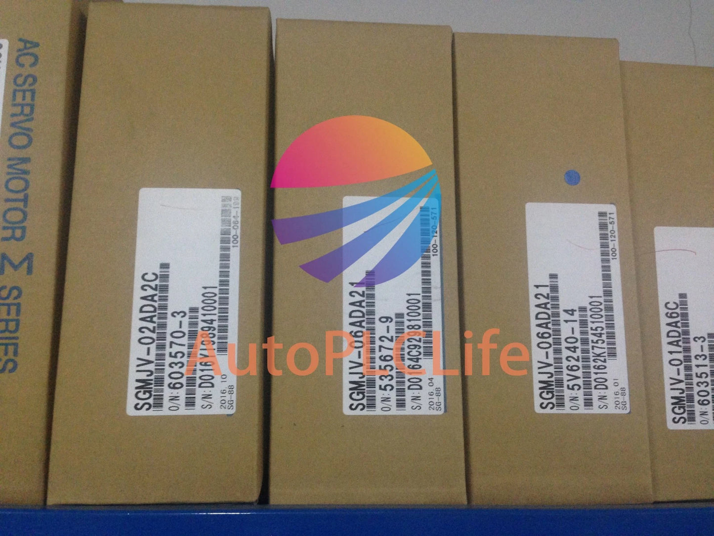 1PC YASKAWA AC SERVO MOTOR SGMJV-02ADA2C