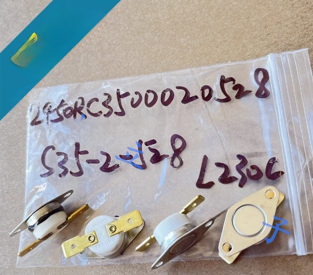 1PCS FIT FOR Temperature sensor 2450RC S35-2-528 L230C