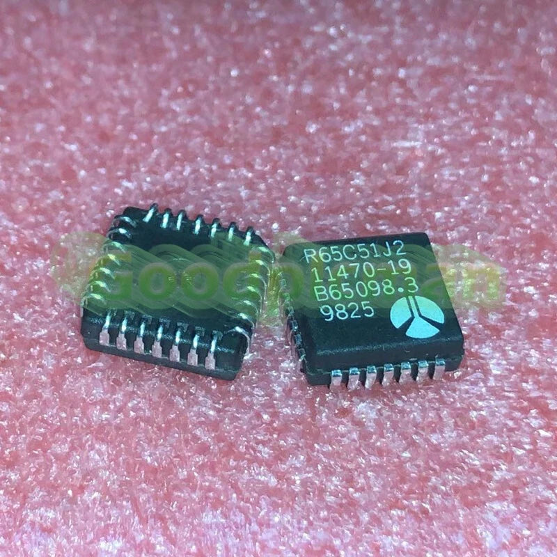 1Pc ROCKWELL R65C51J2 Integrated Circuit PLCC28