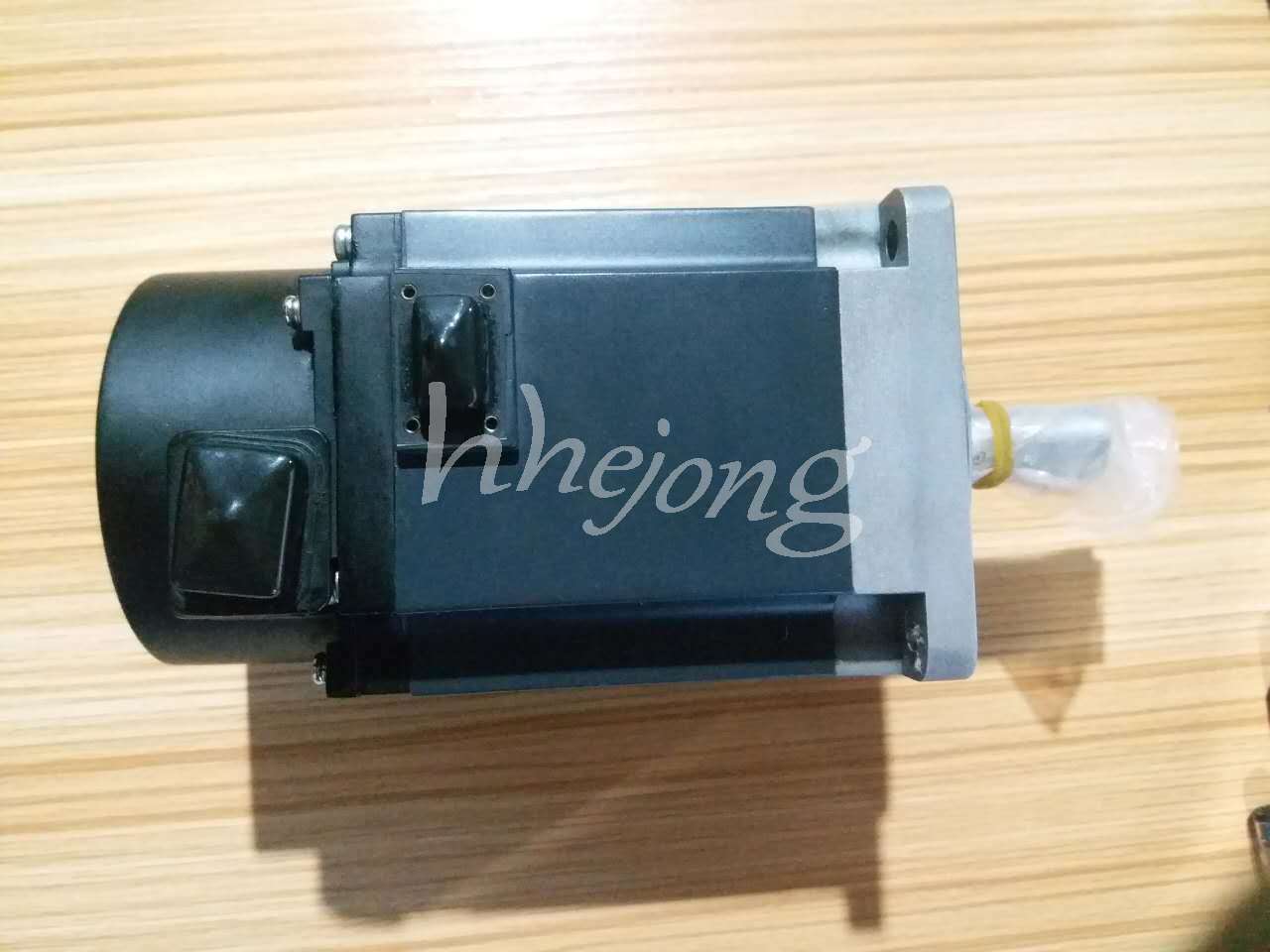 MITSUBISHI SERVO MOTOR HF-KP73JKW04-S2, 1PCS - MITSUBISHI