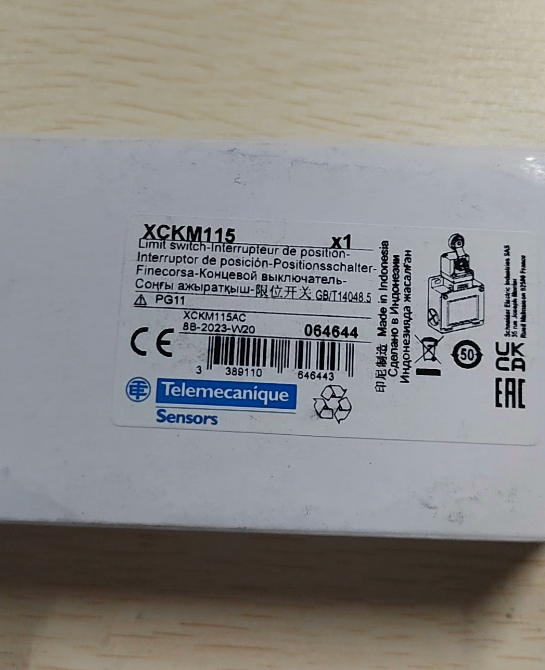 Box Schneider XCK-M115 Limit Switch Telemecanique - BOX SCHNEIDER