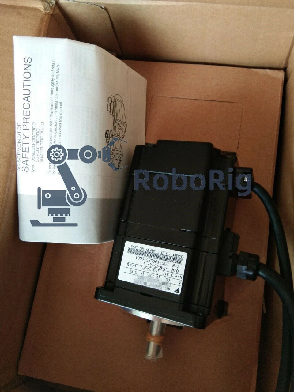 1PC YASKAWA AC SERVO MOTOR SGMPH-01A1A-YR11 FREE PING