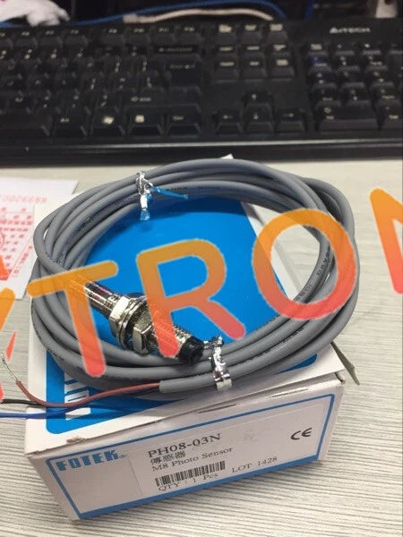 1PCS FOTEK PH08-03N Photoelectric Sensor