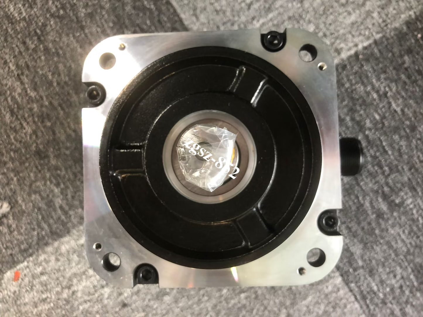 YASKAWA SGM7G09A7ASS AC SERVO MOTOR - YASKAWA
