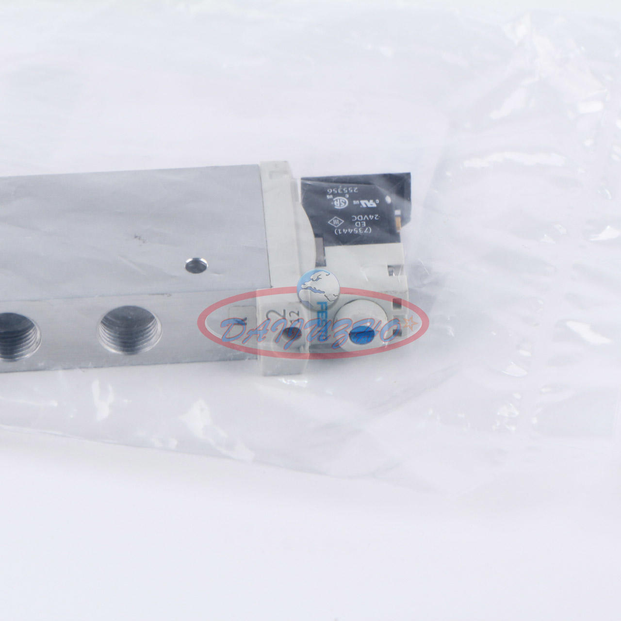 FESTO Solenoid Valve VUVG-L14-T32C-AT-G18-1P3 - FESTO