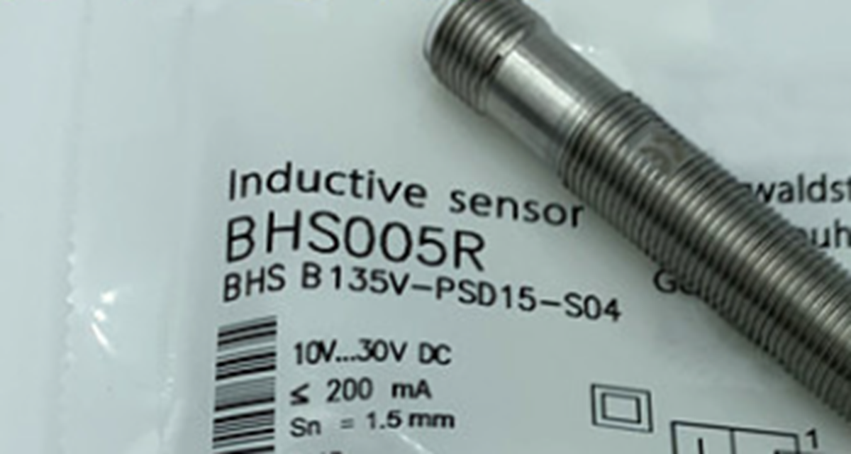 BALLUFF Proximity Sensor B135V-PSD15-S04 - BALLUFF