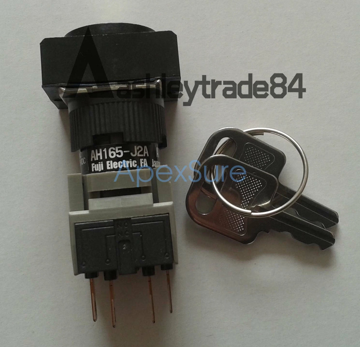 1PCS Fuji Electric AH165-J2A11A Key SELECTOR SWITCH