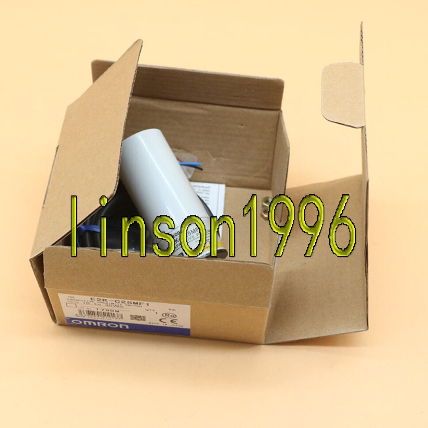 Omron Photoelectric Switch E2K-C25MF1 10-40VDC - OMRON