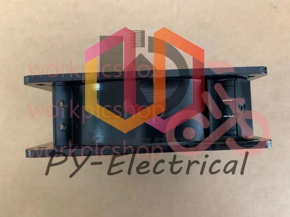 1PC Square, 115VAC, 1 Phase, 105 cfm 4WT47 Standard Square Axial Fan